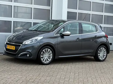 PEUGEOT 208 1.6 BlueHDI 101PK Executive Navi Cruise Pdc NW APK!