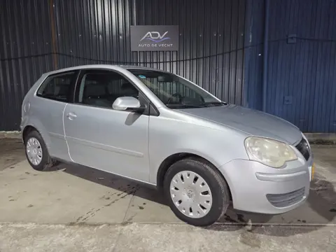 Volkswagen Polo 1.4-16V Turijn NIEUWE KOPPELING - AIRCO -