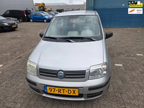 Fiat Panda 1.2 Dynamic AUTOMAAT rijdt super