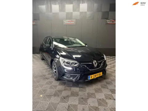 Renault Mégane 1.2 TCe Limited | Led | Cruise | Navi | Nieuwe APK |