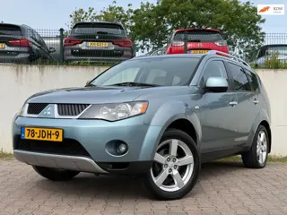 Mitsubishi Outlander 2.4 Instyle/AUTOMAAT/LEDER/CLIMA/TREKHAAK/APK 02-2027/
