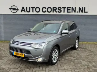Mitsubishi Outlander 2.0I PHEV Hybride Autom. AWD Trekhaak Camera Schuif-/Kanteldak Navi Ecc Stoelve