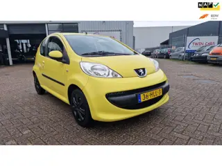 Peugeot 107 1.0-12V XS 3drs Automaat
