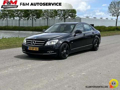 Mercedes-Benz C-klasse 200 K Avantgarde Clima, trekhaak, navi, AMG kuipstoelen