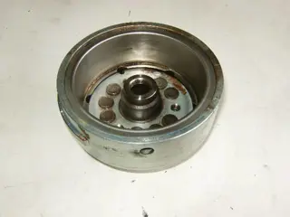 Kawasaki ER-5 Vliegwiel met starterkrans