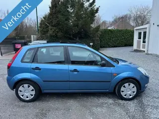Ford Fiesta !!VERKOCHT!! (bj 2003)