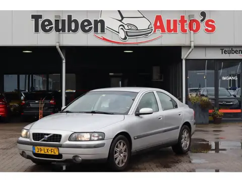 Volvo S60 2.4 Climate control, Cruise control, Automaat, Zie foto's