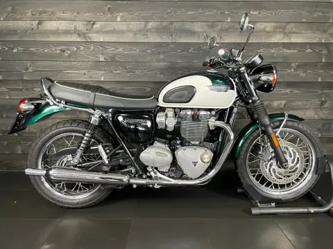 Triumph BONNEVILLE T120 - 44202039
