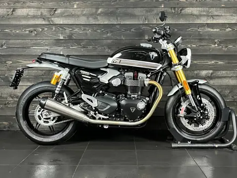 Triumph SPEED TWIN 1200 RS SAPPHIRE BLACK - 44421236