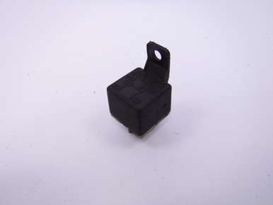 Used relais 30a c2/police/850
