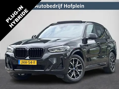BMW X3 xDrive30e High Executive  | M Sport | Pano | Camera | Navi | Leer | Elektr. Stoel + Memory | 