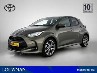 Toyota Yaris 1.5 Hybrid 130 Executive | BTW Voertuig | Sensoren Voor+achter | Stoel + stuurverwarmin