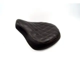 Used Zadel bobber bruin gestikt