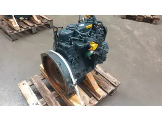 Kubota D905