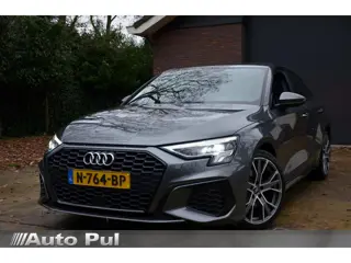 Audi A3 Limousine 35 TFSI S Line edition Automaat/Ecc/Pdc/Virtual-Dashbord/Navi/Adaptive Cr-Controle