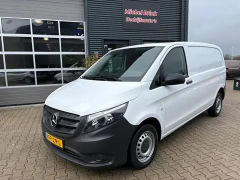 Mercedes-Benz Vito 110 CDI Functional Navi 3 Zits