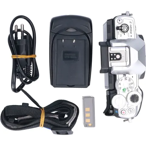 Tweedehands Olympus OM-D E-M10 Mark III Body Zilver CM6873