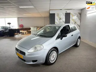 Fiat Grande Punto 1.2 Active Apk Nieuw,Airco,Parrot systeem,Bluetooth,N.A.P,weinig kilometers,2 sleu