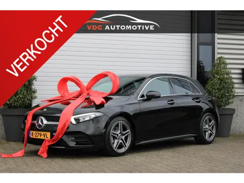 Mercedes-Benz A-Klasse 200 AMG Camera | LED | Stoelverwarming | Keyless | Widescreen | Sfeerverlicht