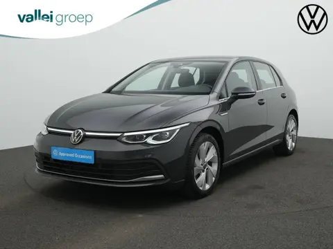 Volkswagen Golf 1.5 eTSI 130 pk DSG Style | Geheugen-/massagestoel | Adaptive Cruise | Parkeersensor