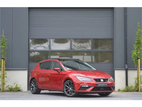 SEAT Leon 2.0 TSI FR | Pano | Beats | Carplay | Automaat | Stoelverwarming