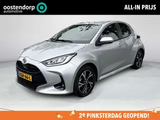 Toyota Yaris 1.5 Hybrid 115 Dynamic **TWEEDE PINKSTERDAG GEOPEND/ STOELVERWARMING/ PARKEERSENSOREN/ 