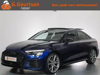 Audi A3 Limousine 35 TFSI S-Line Panoramadak, RS-Stoelen, Alcantara, LED, Virtual Cockpit, B&O, Rode