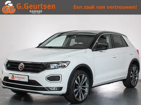 Volkswagen T-Roc 1.5 TSI Sport R-line ACC, Stoelverwarming, Apple CarPlay/Android Auto