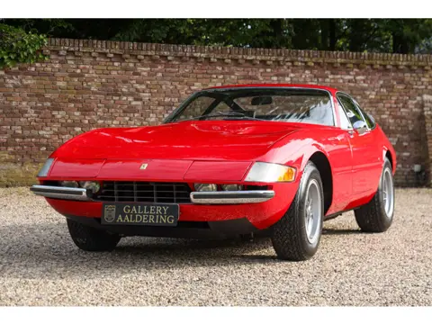 Ferrari 365 GTB/4 Daytona "with French history" Genuinely authentic! - Still with original materials