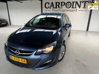 Opel Astra Sports Tourer 1.4 Turbo Design Edition 2014 Camera Navi Half Leder Clima Cruise