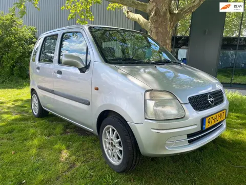 Opel Agila 1.2-16V Comfort met trekhaak