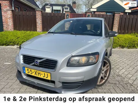Volvo C30 1.8 Kinetic 125pk SPORTIEF KARRETJE ! CLIMA NAP !