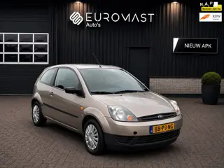 Ford Fiesta 1.3 Style Nieuwe Apk