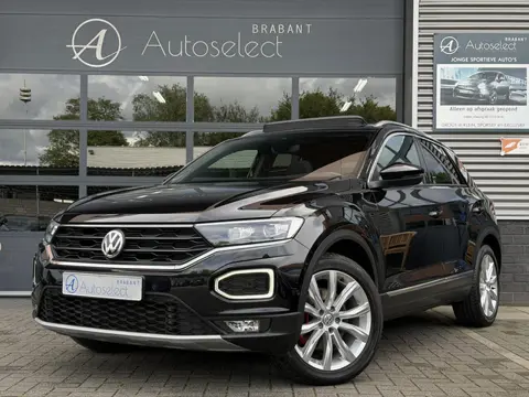 Volkswagen T-Roc 2.0 TSI 4Motion Sport Pano | CarPlay | Dealer onderhouden