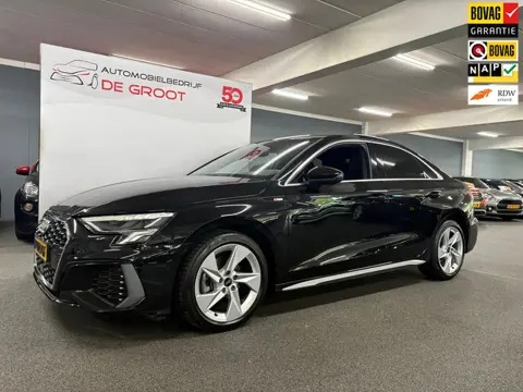 Audi A3 Limousine 35 TFSI S edition/ NL auto/ Eerste eigenaar/ Hybride/ Automaat