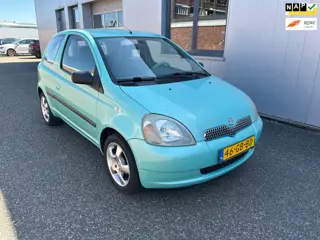 Toyota Yaris €1850,-1.3-16V VVT-i Sol Nap pas 100.350 Kms !!
