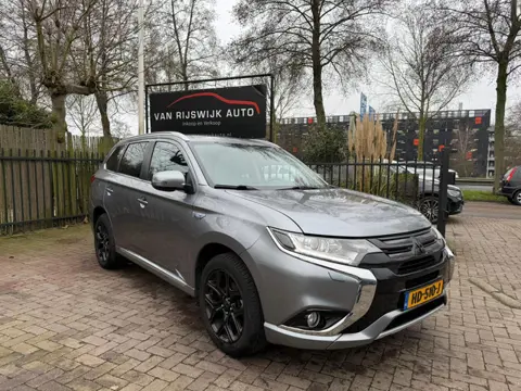 Mitsubishi Outlander 2.0 PHEV Business Edition Leder Camera