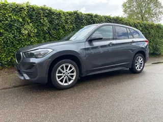 BMW X1 SDrive18i Advantage Automaat