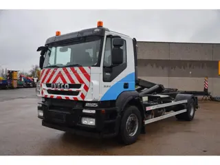 Iveco Stralis 330 (bj 2009, automaat)