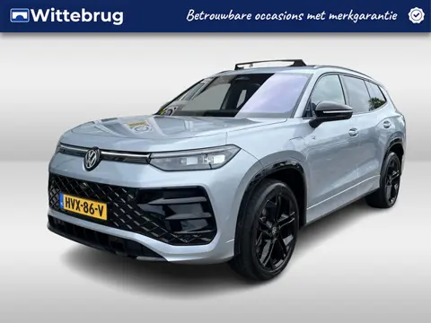 Volkswagen Tayron 1.5 eHybrid R-Line Edition / AUTOMAAT/ 2X-LINE/ GARANTIE TM 08-2029/ PANO/ ACC/ TR