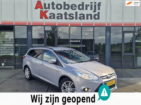 Ford Focus Wagon 1.0 EcoBoost Edition Plus 6 Bak - Trekhaak - Stoelverwarming - 2014