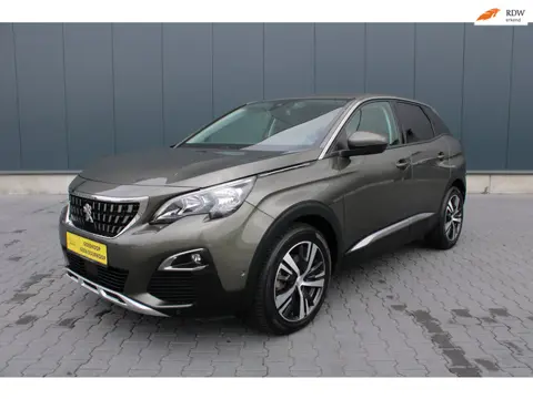 Peugeot 3008 1.2 Pure Tech Allure TREKHAAK Afneembaar
