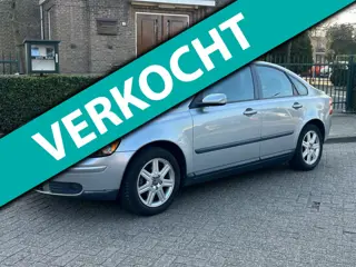 Volvo S40 1.8 Edition I Airco! Cruise control! Trekhaak! Rijdt super! Youngtimer!