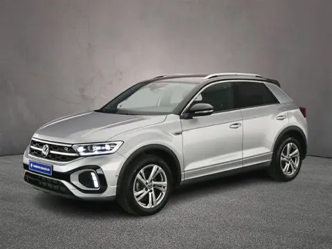 Volkswagen T-Roc R-Line 1.5 TSI 150pk DSG Automaat Trekhaak, Adaptive cruise control, Achteruitrijca