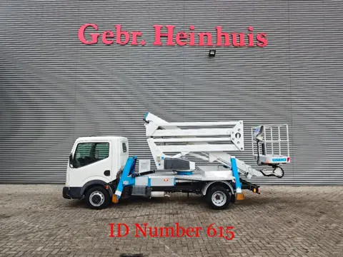 Nissan Cabstar 35.11 CTE 20E4 (bj 2007)