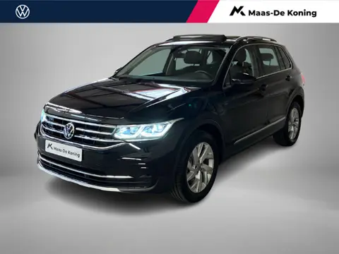 Volkswagen Tiguan 1.4TSIeHybrid 180kW/245PK Elegance DSG · Panoramadak · Camera + Parkeersensoren · 