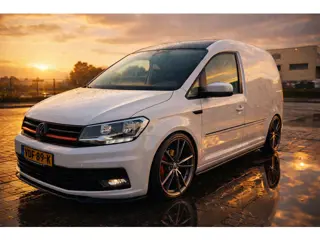 Volkswagen Caddy 2.0 TDI DSG 180 pk MARGE !! schroefset 19"