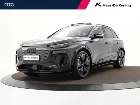 Audi Q6 e-tron 252pk S edition 83 kWh · SOH 97,5% · Panoramadak · Leder · 360 Camera · Luchtvering ·
