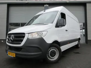 Mercedes-Benz Sprinter 215 CDI L2H2 Airco, Camera, Navigatie ,Trekhaak ,3-Zits.