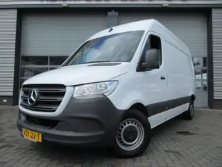 Mercedes-Benz Sprinter 215 CDI L2H2 Airco, Camera, Navigatie ,Trekhaak ,3-Zits.